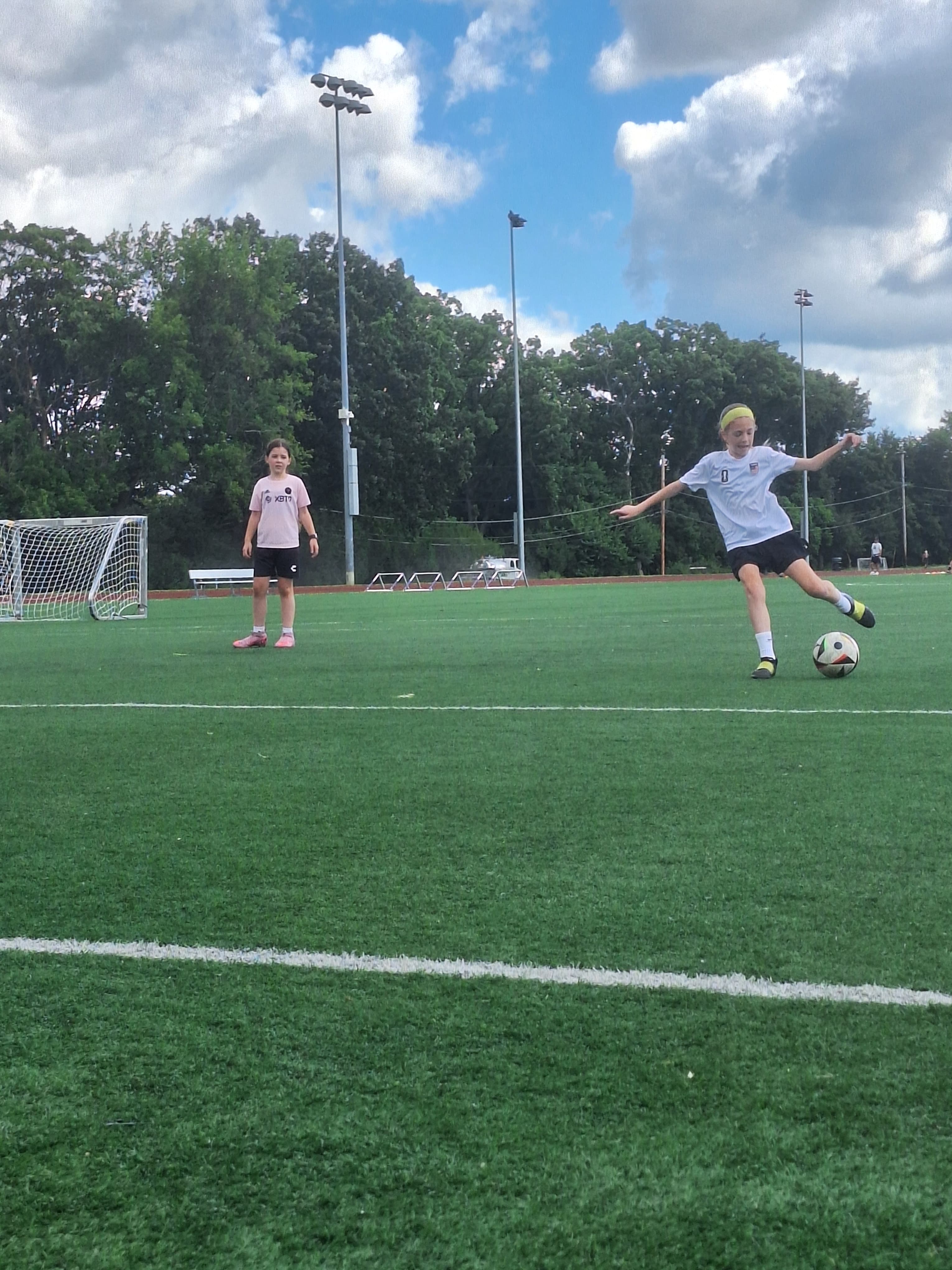 Why You Should Be Spending This Summer Becoming A Two-Footed Player